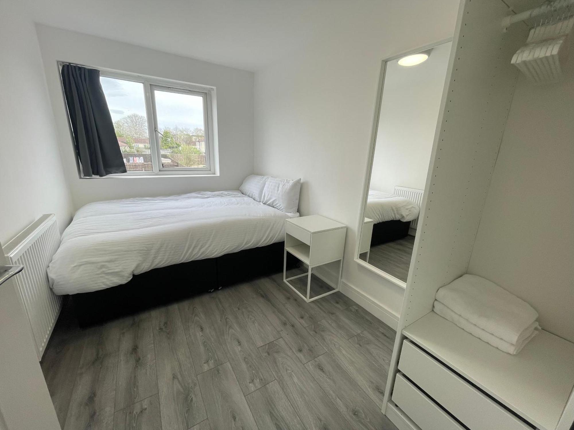 Ryan I Air I Bnb - 147-153 Mill Street - Free Parking Liverpool Exterior photo